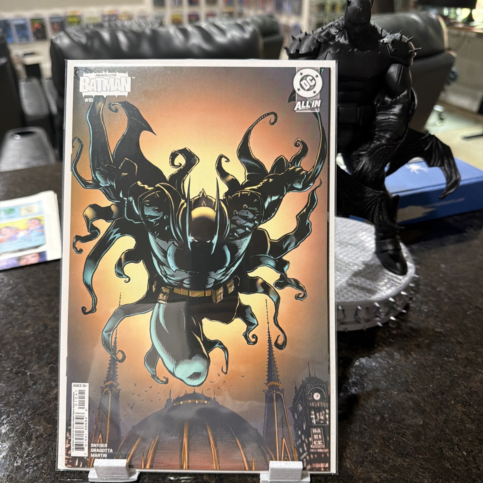 Absolute Batman 10 First Print 1/25 Derrick Robinson, Diego ￼MINT Rare