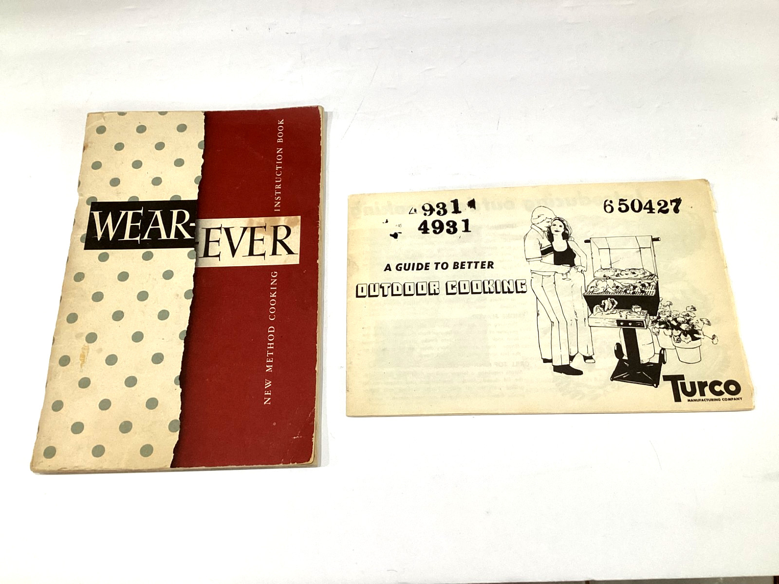 VINTAGE 1946 WEAR EVER INSTRUCTION BOOKLET & TURCO GRILLING GUIDE BOOK