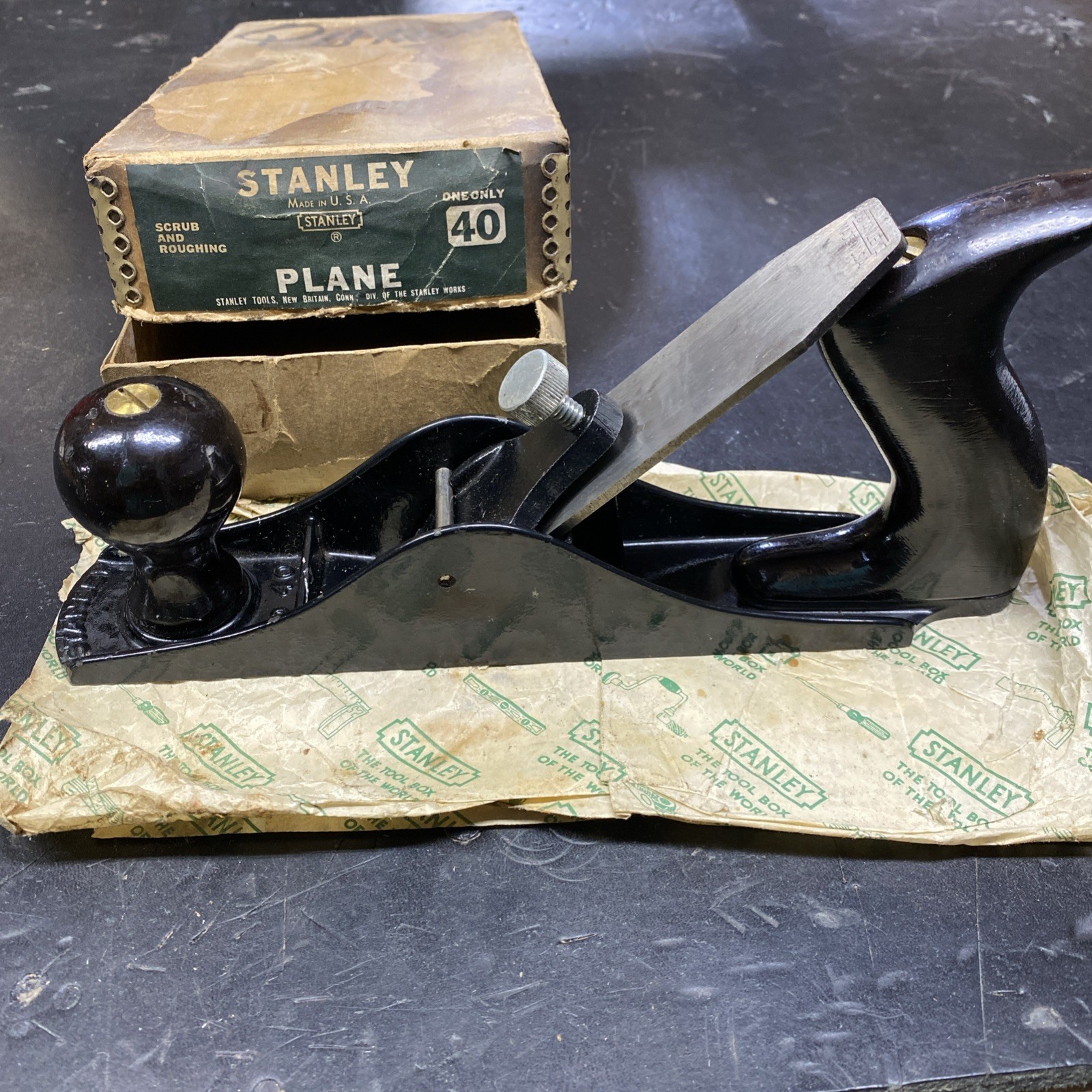 NOS Stanley No40 Scrub Plane In The Original Box And The Stanley Packing Paper ￼
