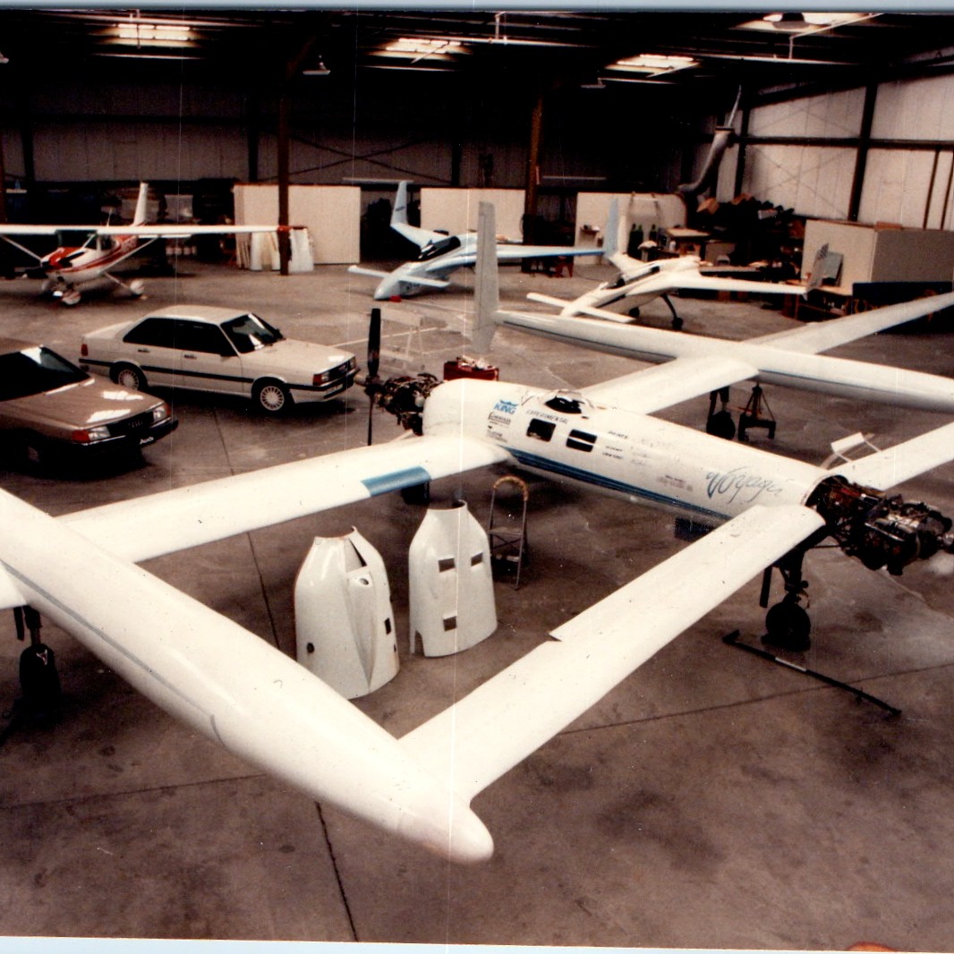 1986 Rutan Voyager Aircraft Hangar Mojave CA History 5