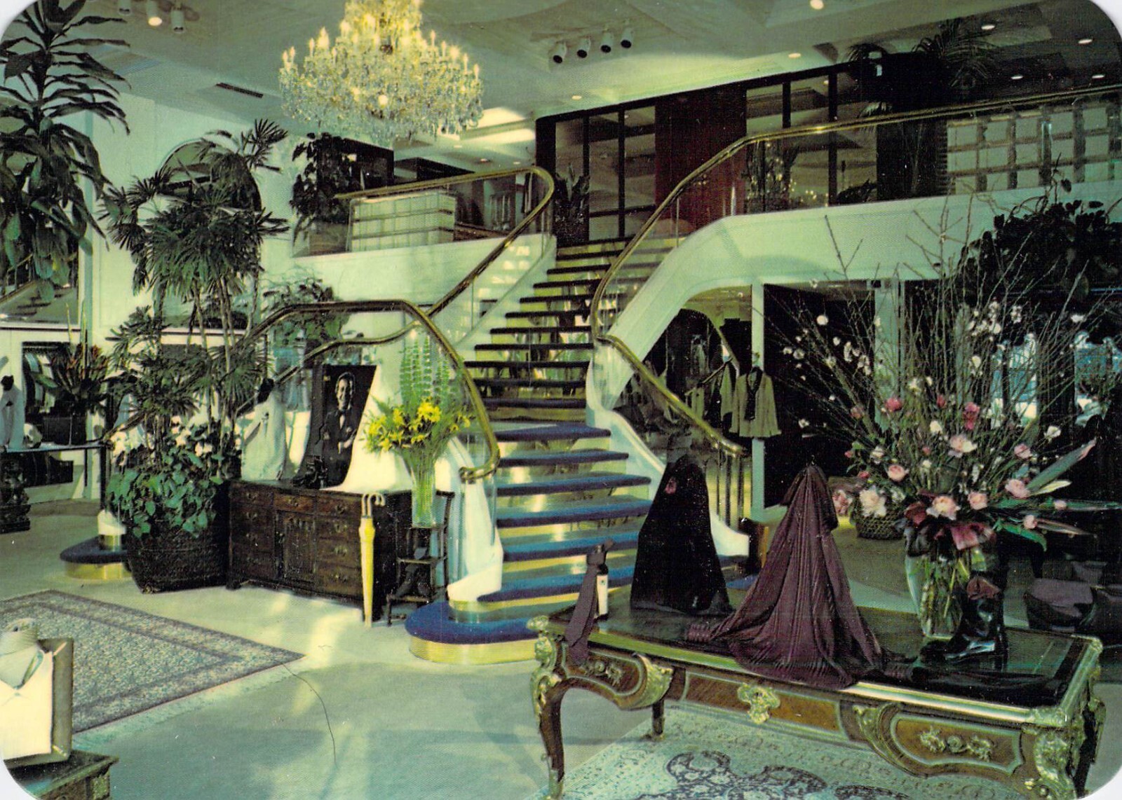 1980 CA Beverly Hills BIJAN Mens Fashion Clothing Store Int Postcard 4x6 C20
