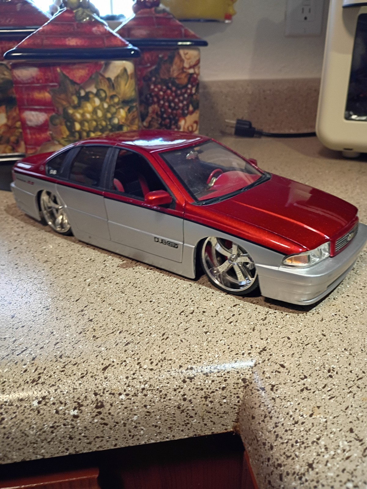 Jada DUB City 1:18 Impala Custom