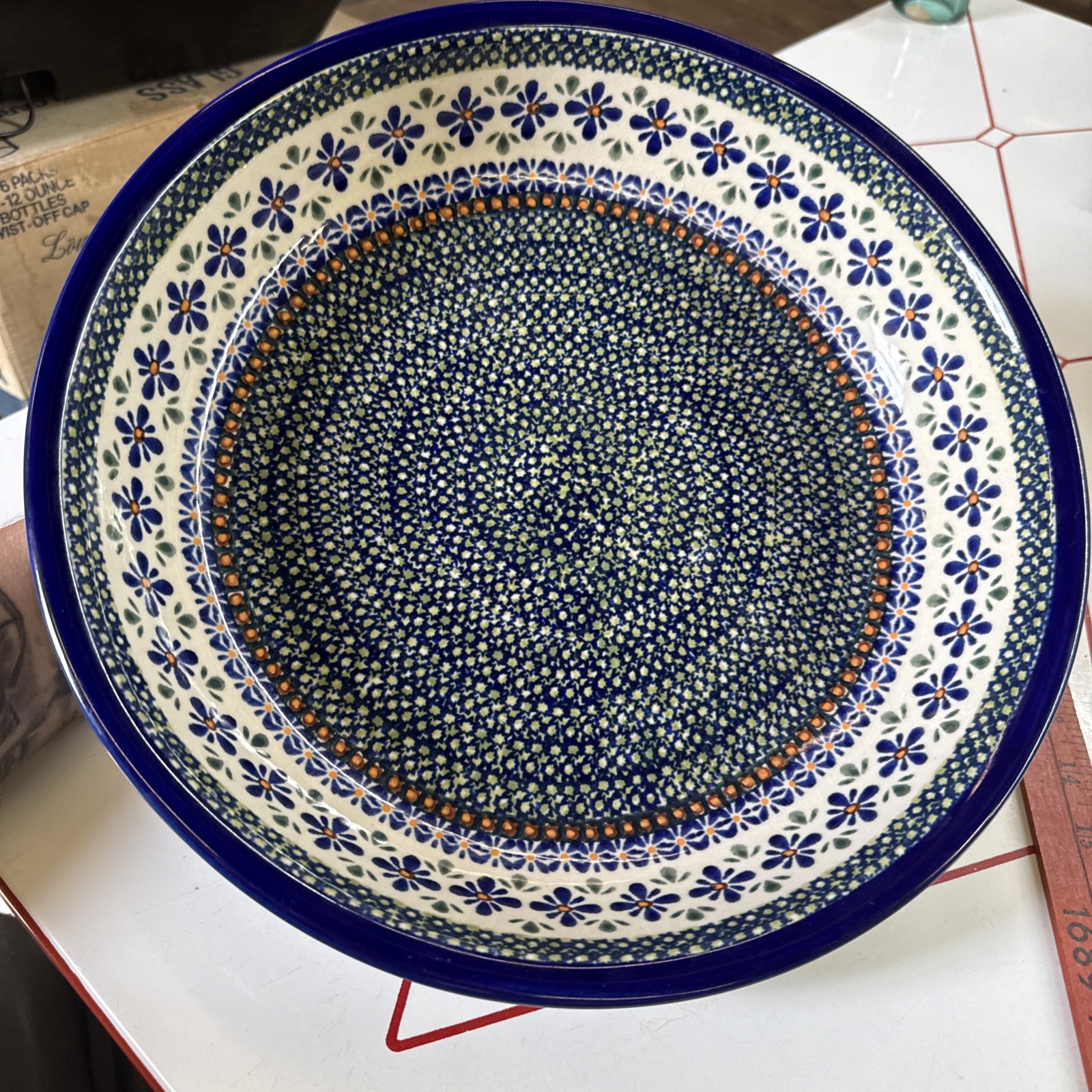 BOLESLAWIEC POLISH POTTERY Serving  BOWL UNIKAT Large 13 In