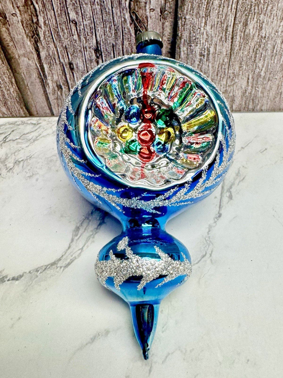 VTG Glass SNOWFLAKE Pictured Indent Reflector Finial Drop Christmas Ornament BLU