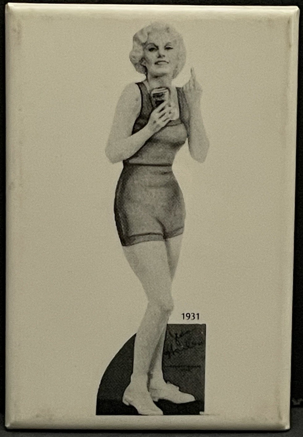 Vintage Pocket Mirror Lovely Actress Jean Harlow the Original 