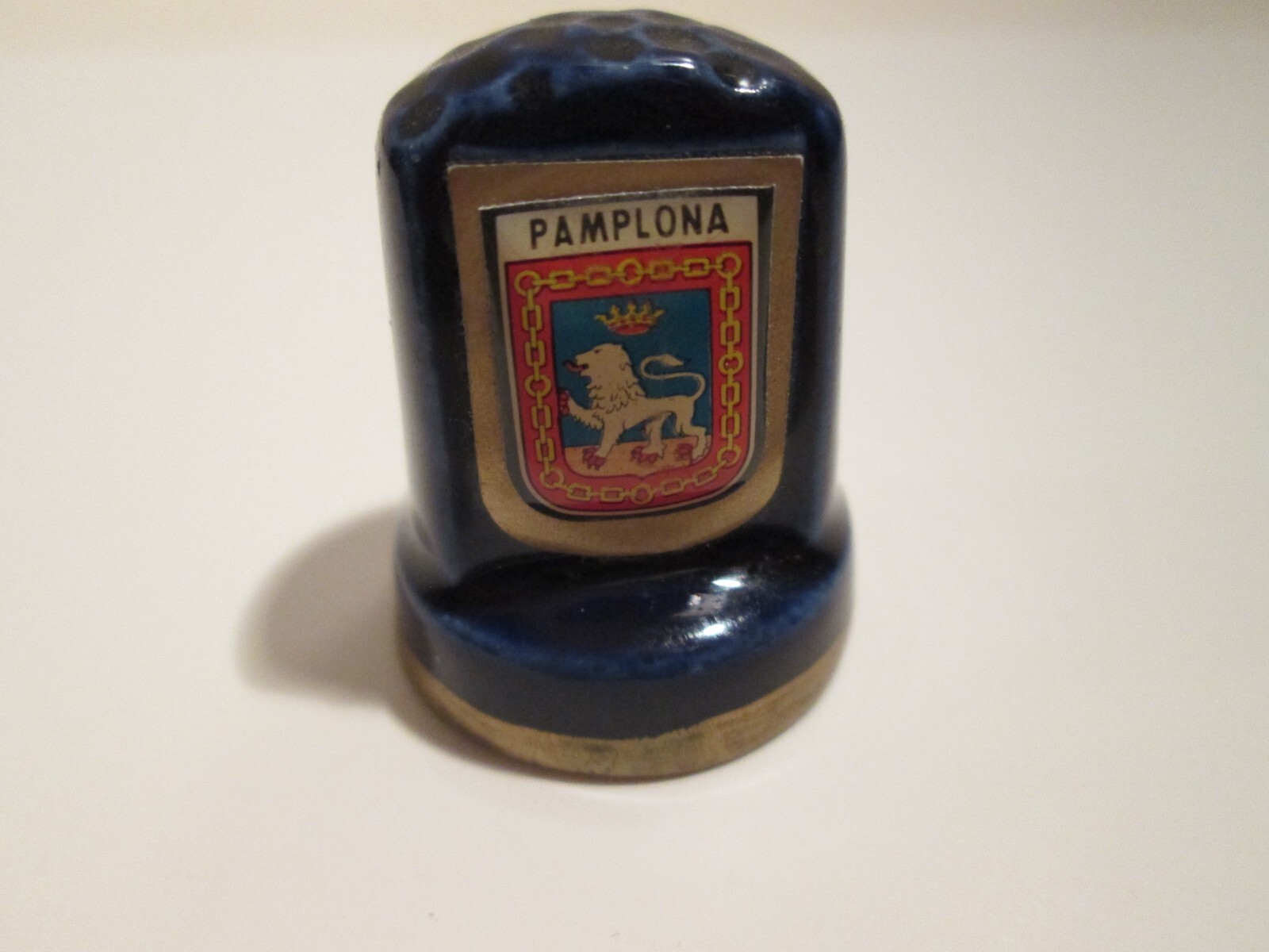 VINTAGE THIMBLE SOUVENIR FROM PAMPLONA SPAIN