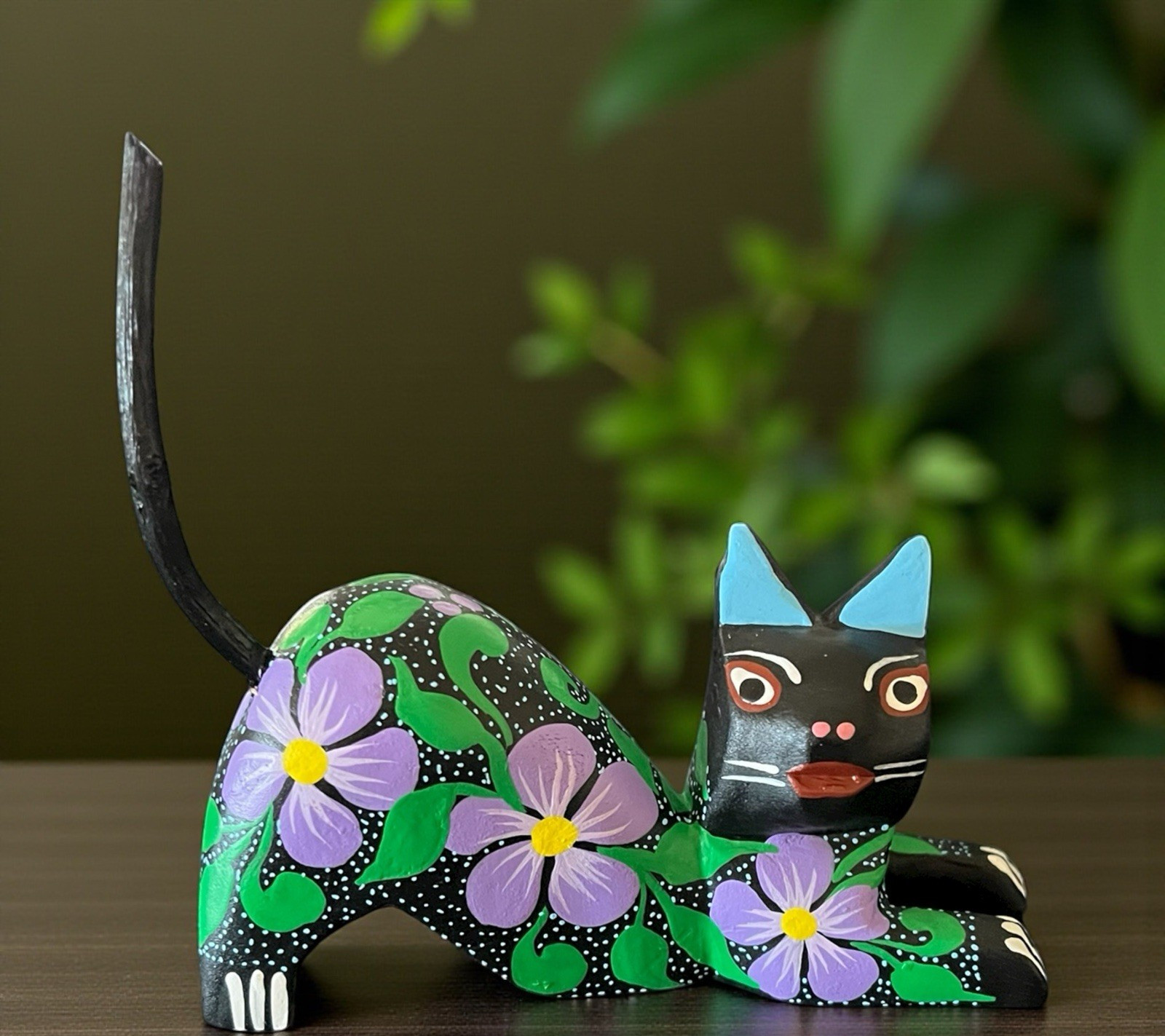 Oaxacan Alebrije Medium Cat Kitty Kitten Copal Wood Carving Multicolor Folk Art