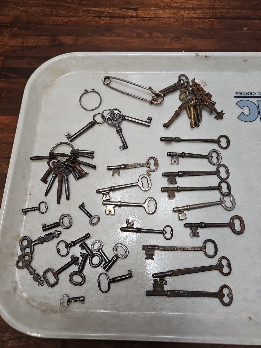 B52- Antique Key Lot - Skeleton Keys, Small keys, etc - for early furniture etc