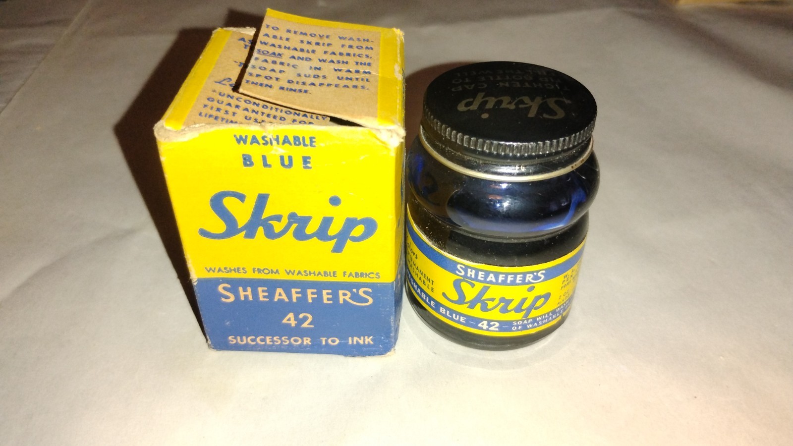 Sheaffer’s Skrip Ink Bottle with Box, washable Blue #42 NOS, Sealed