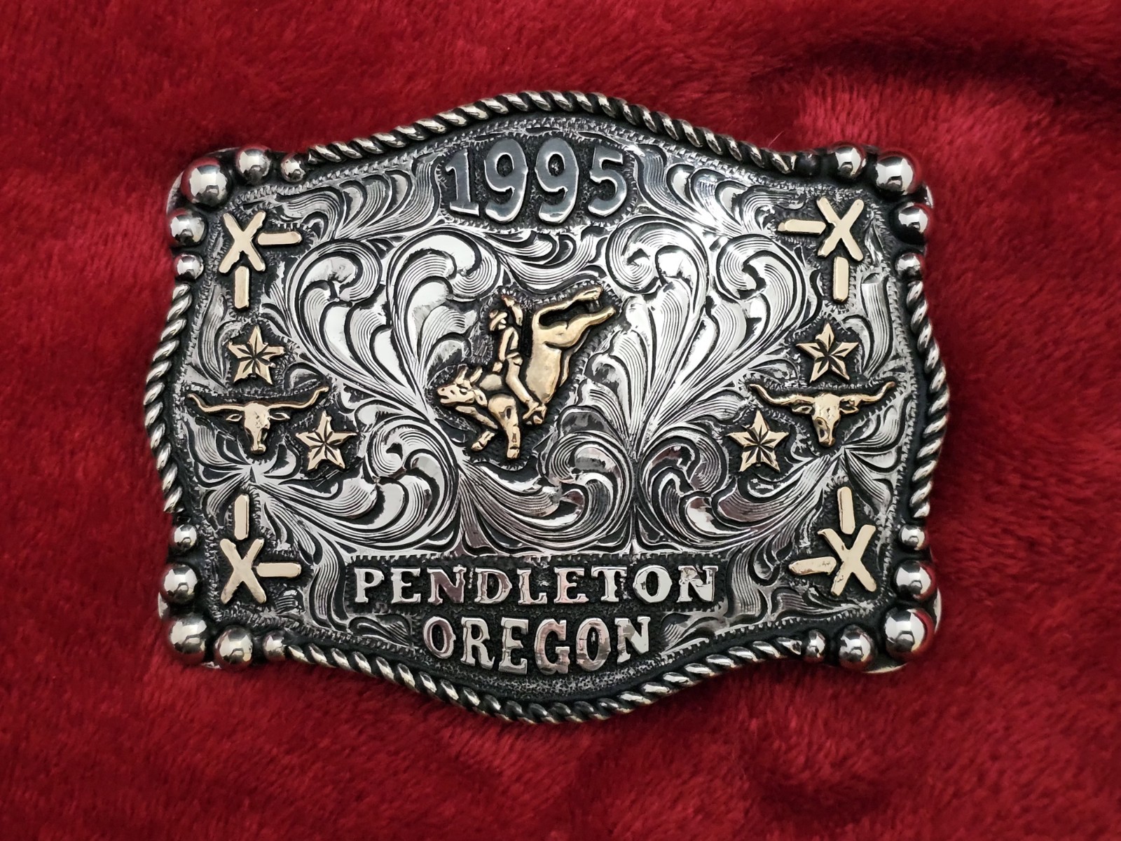 CHAMPION☆1995☆RODEO X~Treme TROPHY BUCKLE  BULL RIDING☆Pendleton Oregon☆RARE☆289