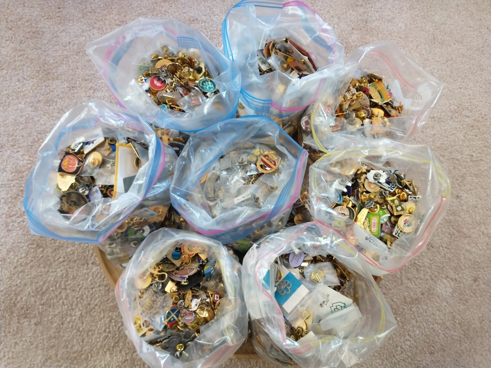 Huge Lot Collection of 1000+++ Different Themes Pins Over 6.5lbs (one bag)