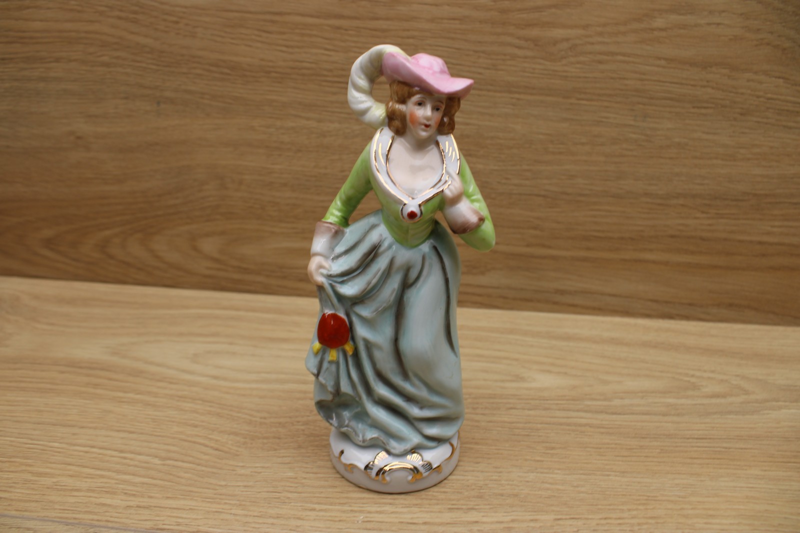 Vintage Maruyama Occupied Japan Porcelain Lady Figurine Lamp Part Victorian