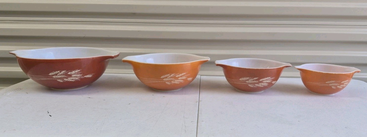 Vintage Pyrex Cinderella Mixing Bowl Set Autumn Harvest Wheat Pattern Lot of 4