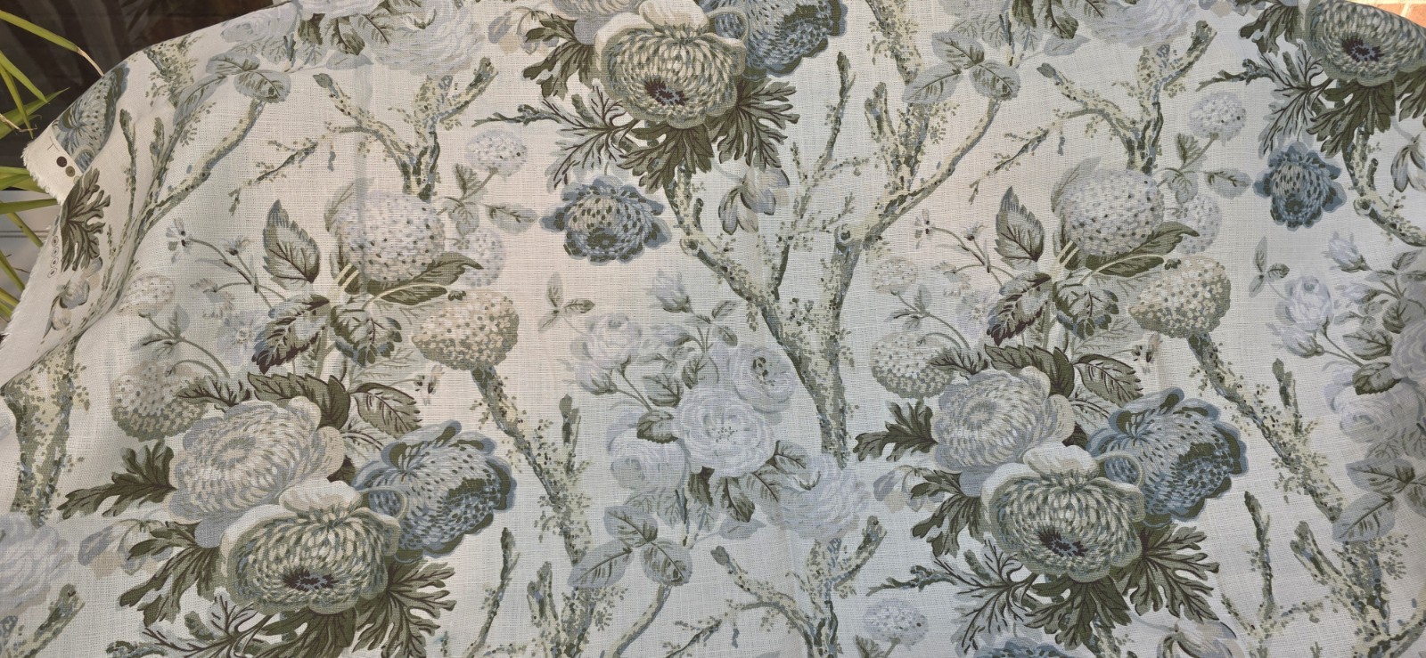COWTAN & TOUT ARDSLEY II LINEN FABRIC 134 CM WIDTH  x 1.4  METER LENGTH