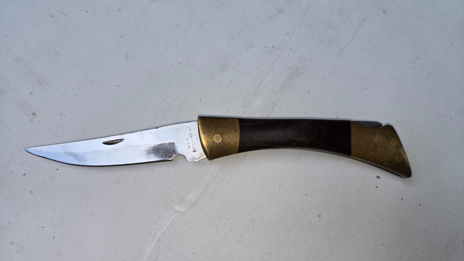 Vintage Browning USA Folding Hunter Lockback Pocket Knife Brass Wood 4018F Model