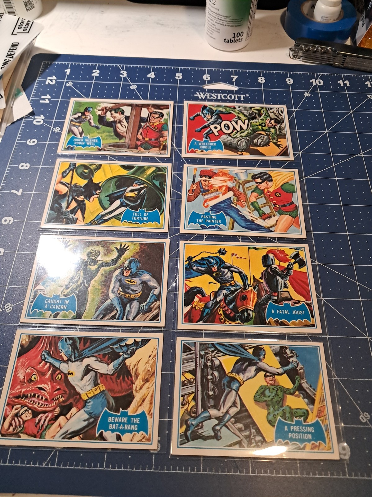 1989 Batman Trading Cards Mixed Lot  Topps Blue Bat Re-issued 1966 - 16 Cards
