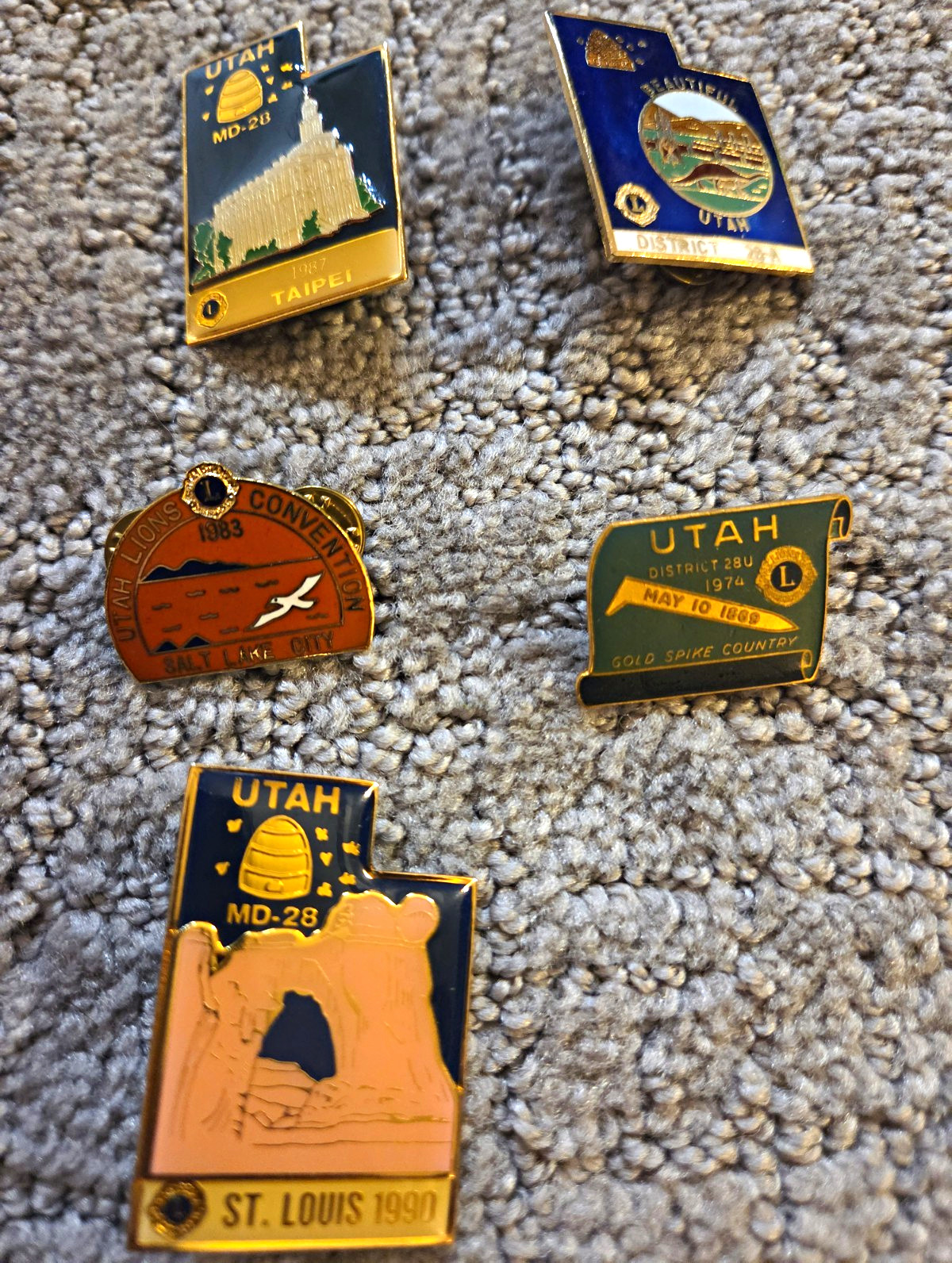RARE Lot 15 Utah Lions Pins - Includes 52 Year Old 1974 Pin