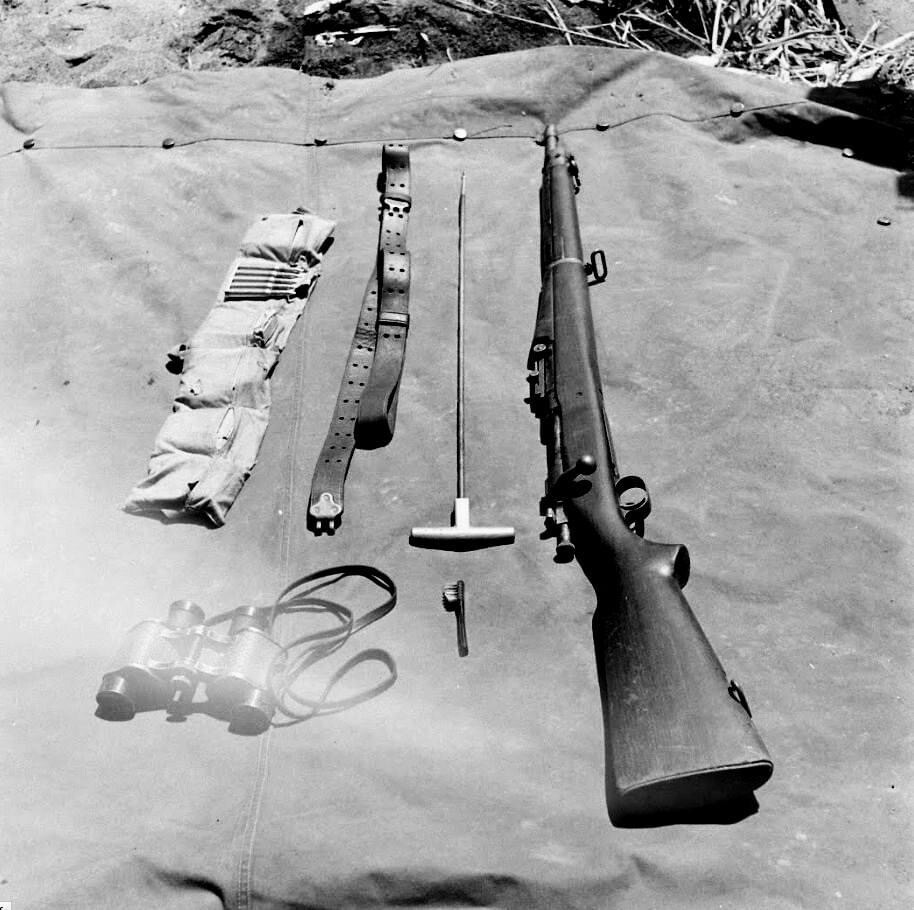 WW2 WWII Photo US M1903 Springfield Rifle & Gear US Army   World War Two / 1793
