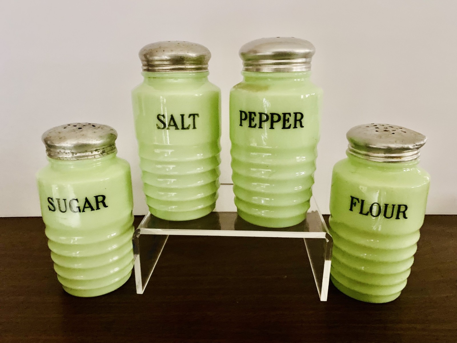 VTG  1930s Jeanette Jadeite Beehive Ribbed Shaker Set Salt Pepper Sugar Flour
