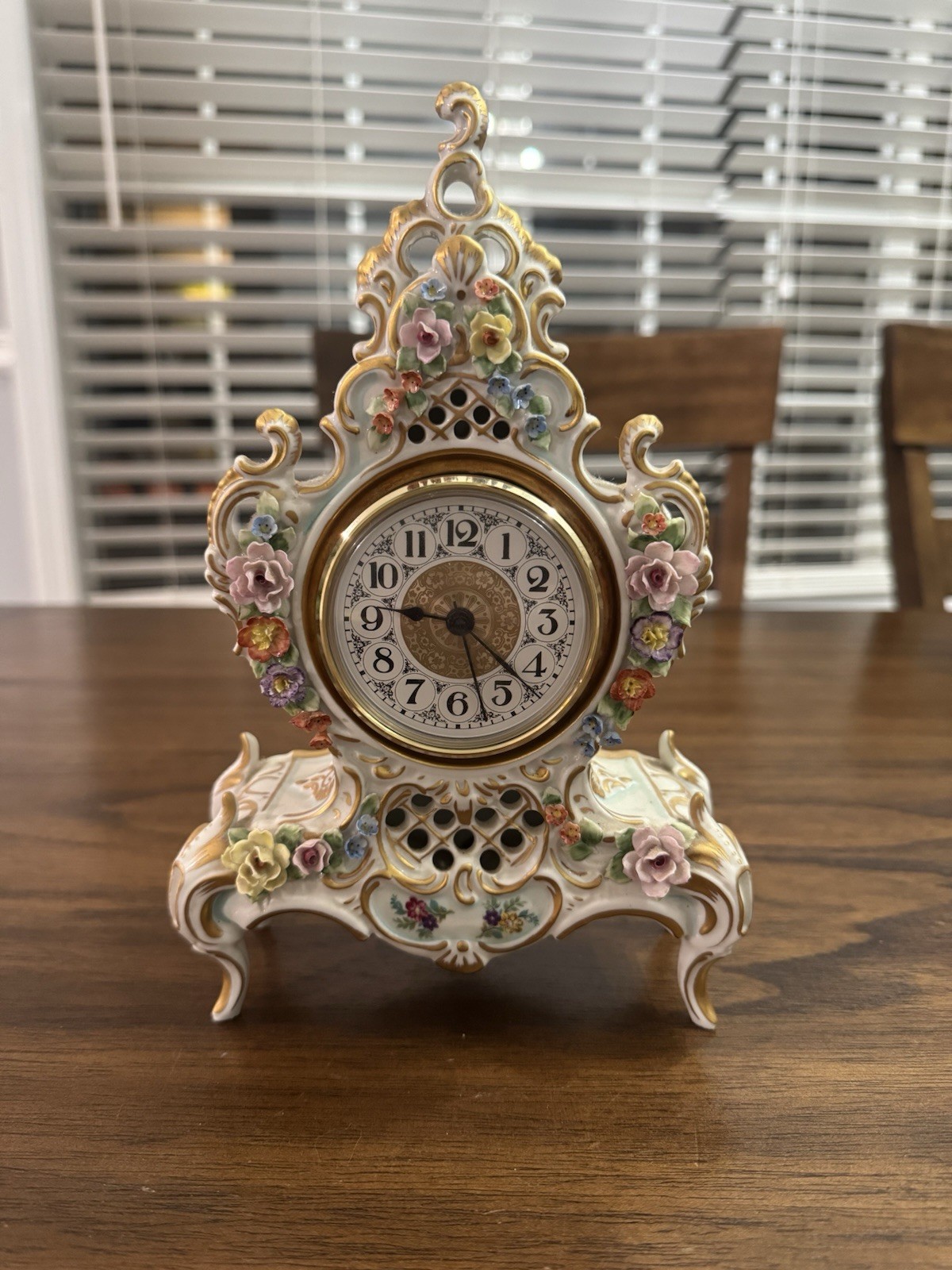 Beautiful VTG German- Dresden Style Porcelain Mantel Clock by Sandizell- RARE