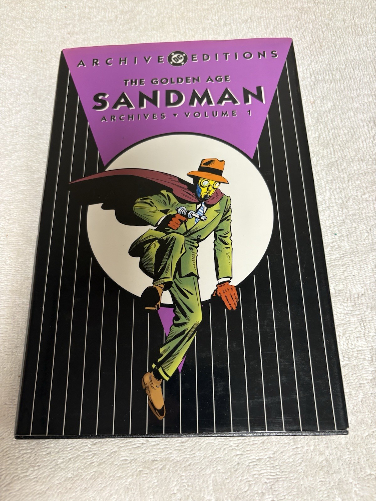 The Golden Age Sandman Archives Volume 1 1st Ed. 2004 EX Jim Amash Foreward