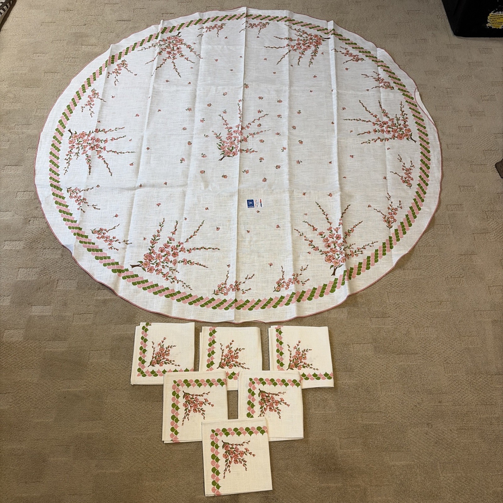 NEW Antique Italian LINEN Floral Round Tablecloth W/ 6 Napkins 71”