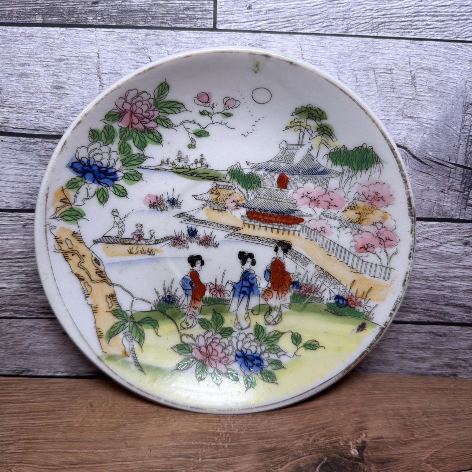 Vintage Japanese Geisha Girl Porcelain Saucer Plate Made in Japan Back 5.5\