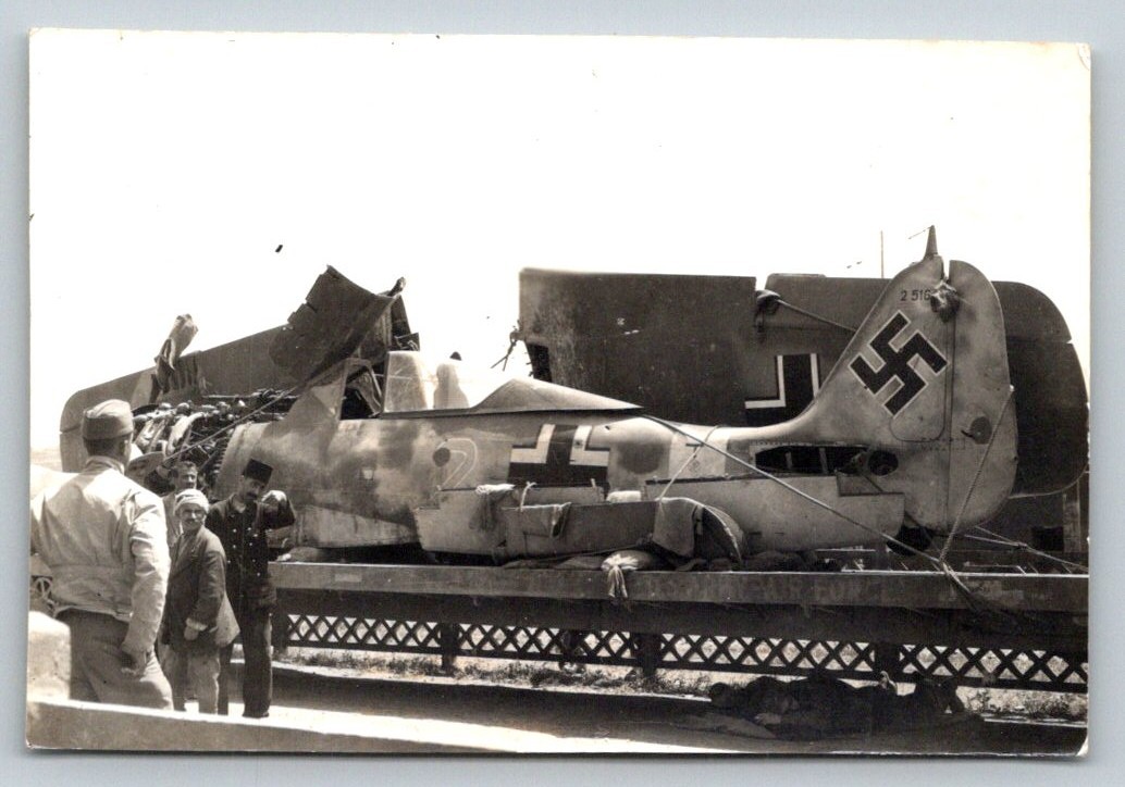 WWII Photo Captured German Luftwaffe Focke Wulf Fw 190 Fighter Plane Wreck 2x3