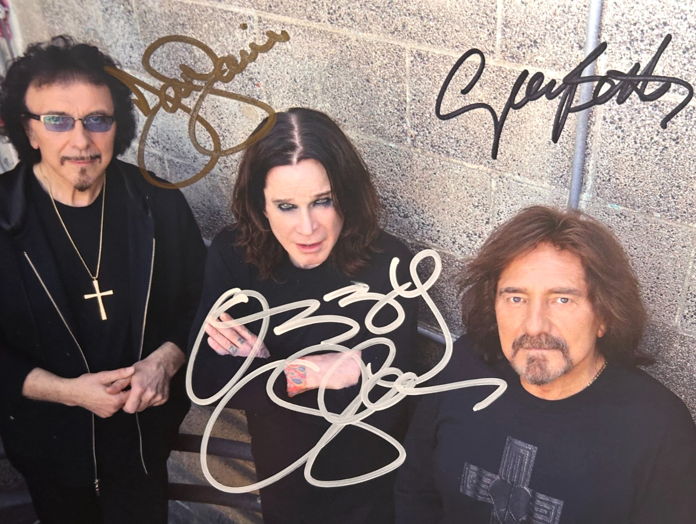 BLACK SABBATH Signed (Ozzy Osbourne) 8x10\