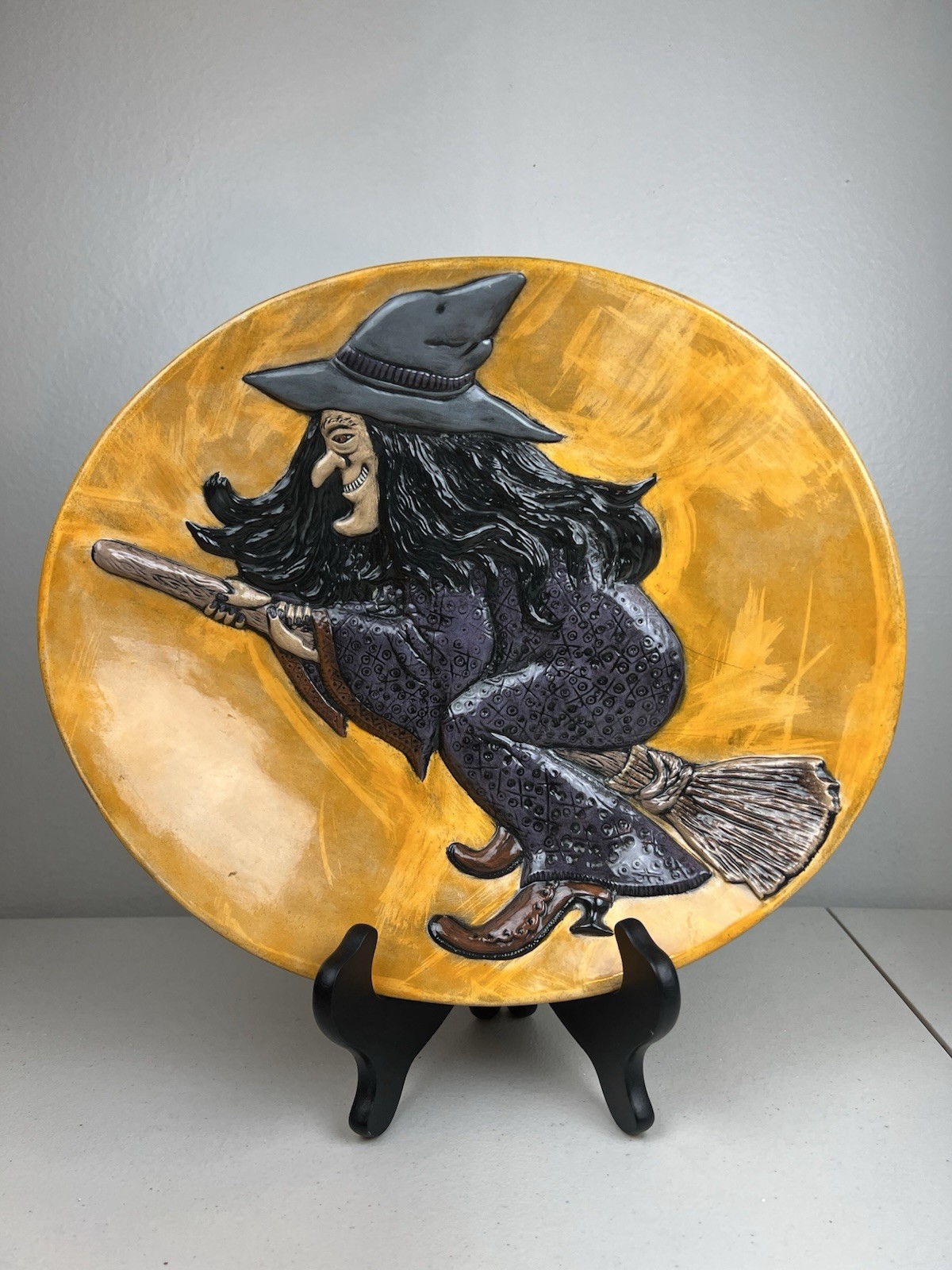 VTG Hand Painted Studio Ceramic Halloween Dish Bowl Plaque 3D Witch SIGNED