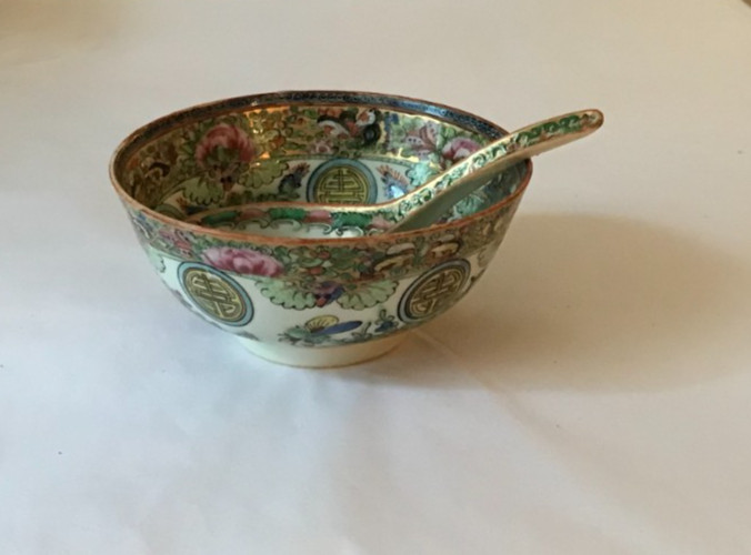 Vintage Chinese Rose Medallion Porcelain Rice Bowl & Spoon