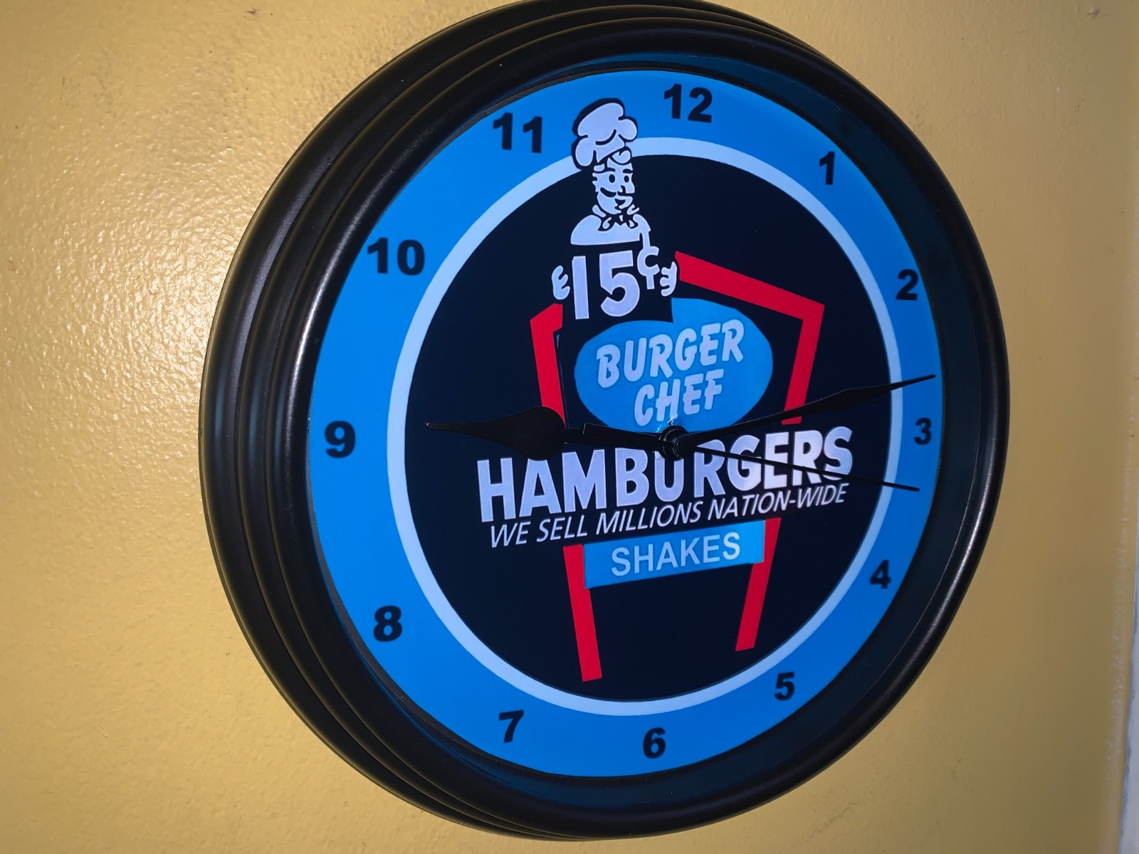 Burger Chef Hamburgers Diner Restaurant Kitchen Man Cave Advertising Clock Sign