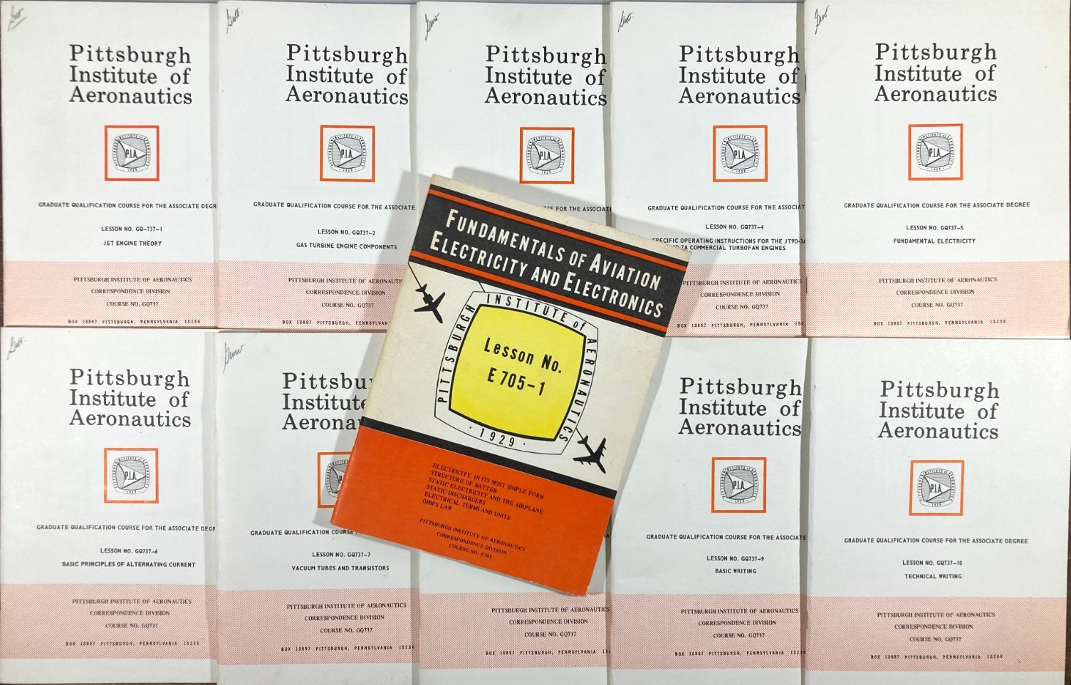 Pittsburgh Institute of Aeronautics Lesson Book Lot (11) Aircraft Training 1970s