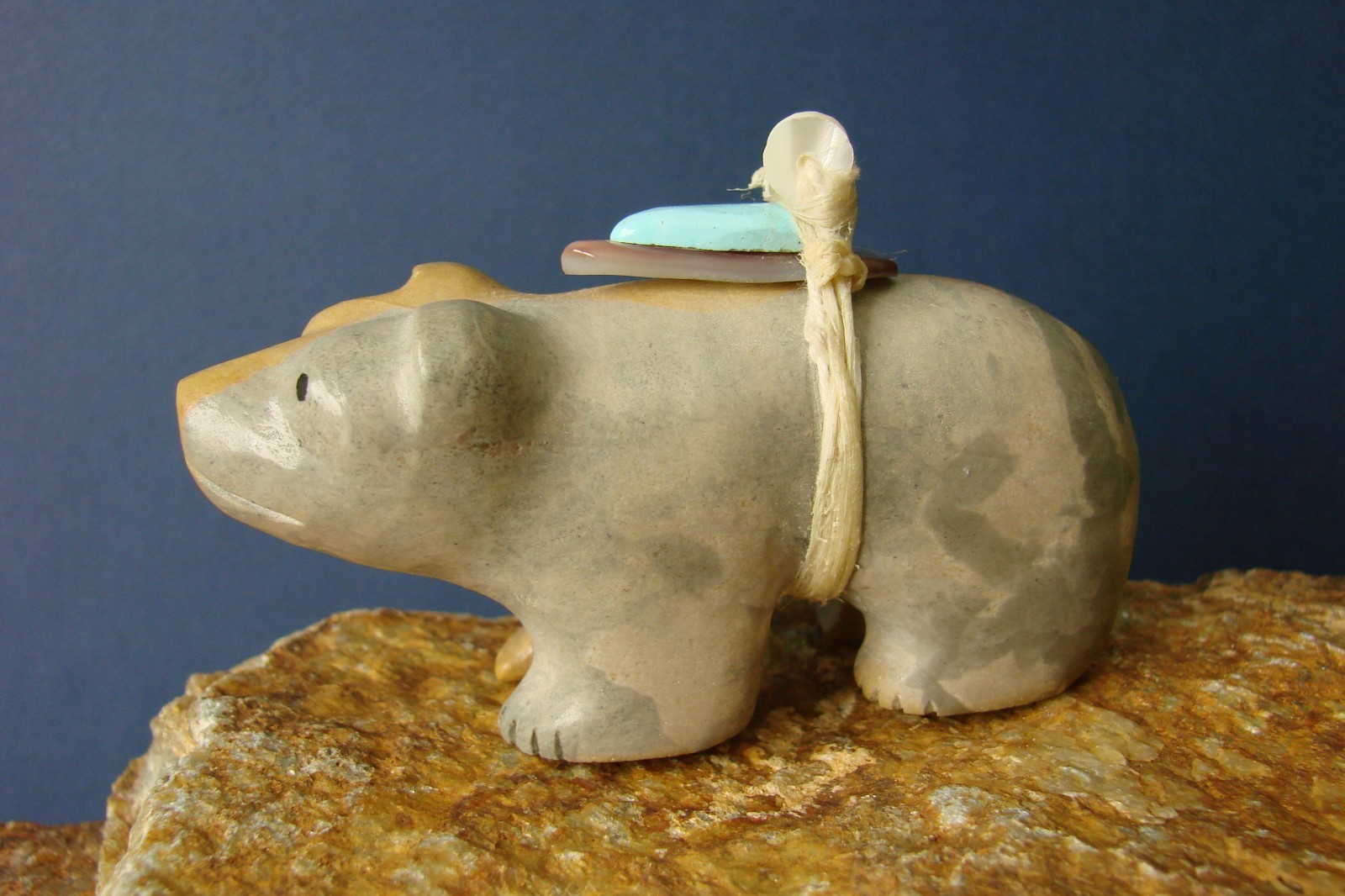 1970\'s Vintage Zuni Fetish Travertine Bear Carving By Bernard Homer Jr. (d)