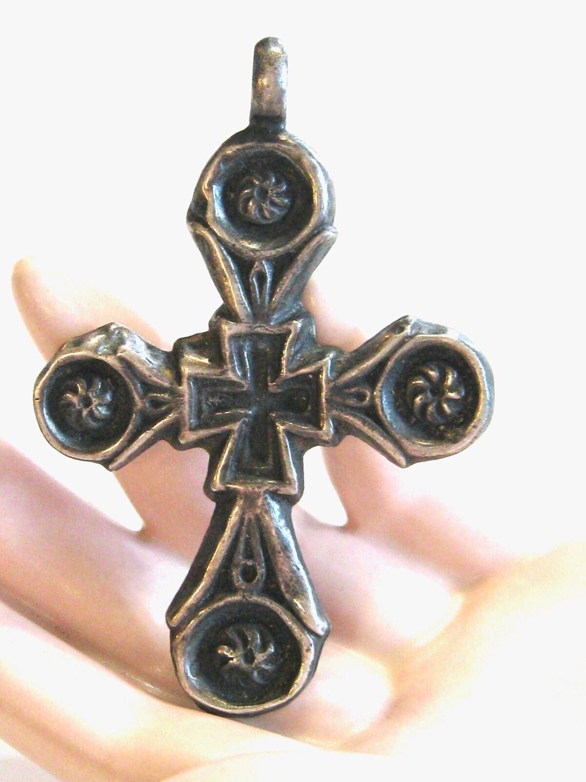 METROPOLITAN MUSEUM OF ART PECTORAL CROSS REPLICA NECKLACE PENDANT c 600 - 700\'S