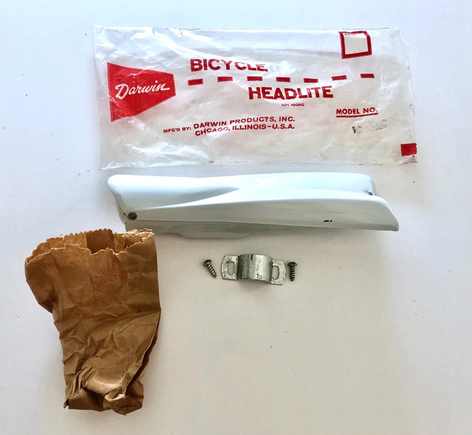 VINTAGE 1950\'S / 60\'S DARWIN BICYCLE TORPEDO HEADLIGHT NEVER USED NICE