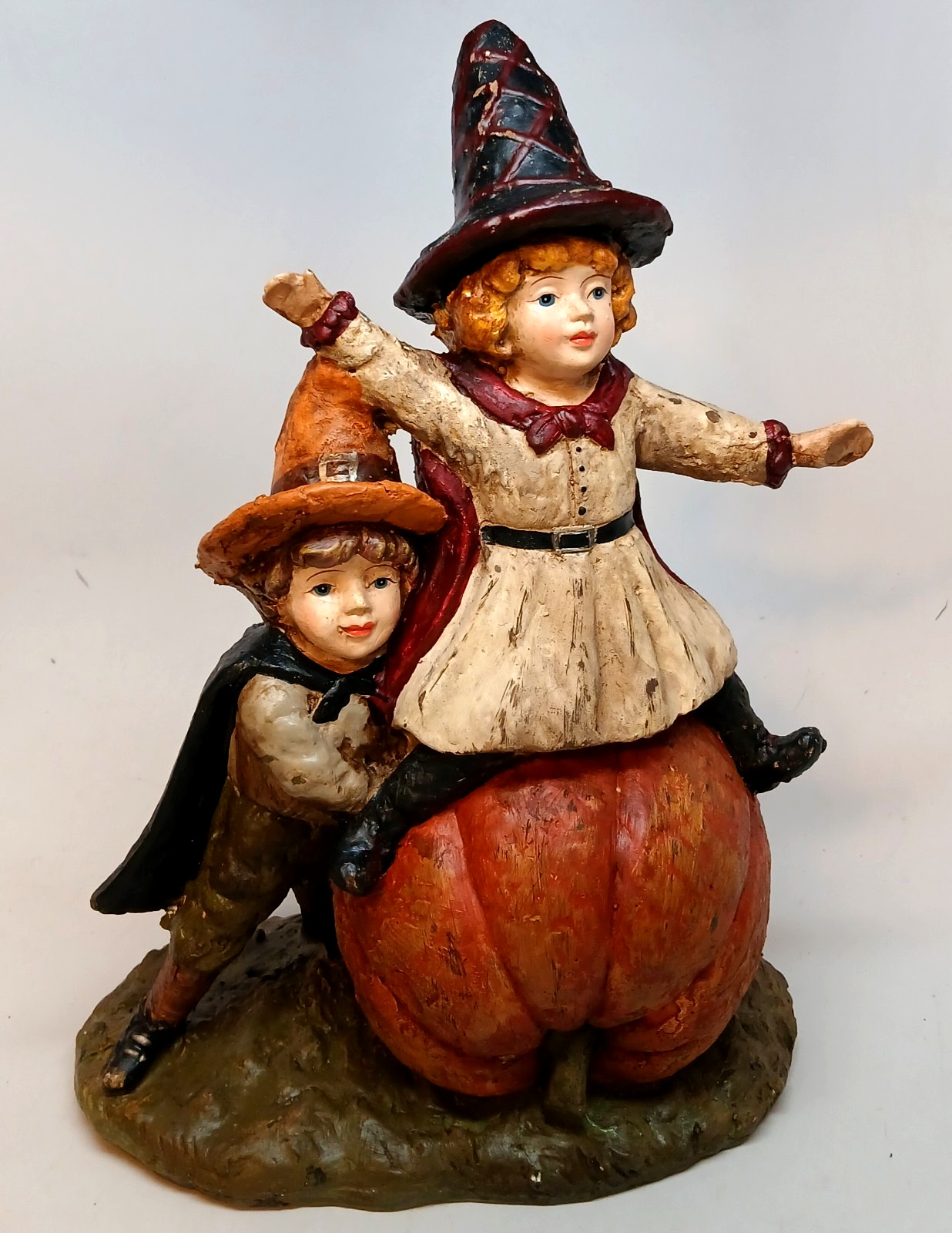 Rare Ragon House Resin Trick or Treat Boy & Girl on Pumpkin Figurine  Halloween