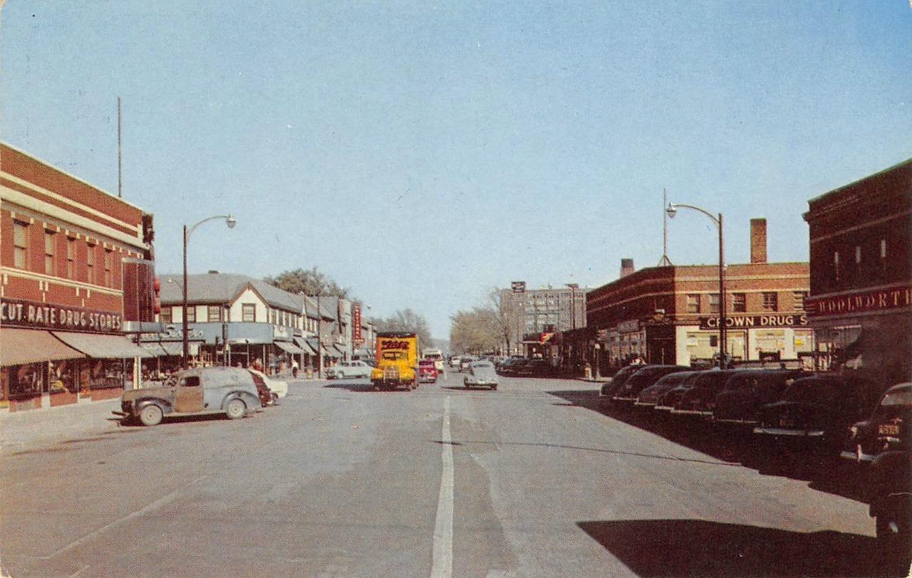 Armour Swift Street Scene North Kansas City, MO Drug Store '50s Vintage Postcard