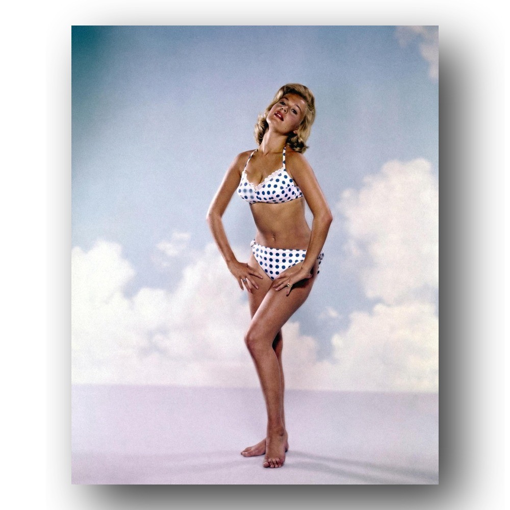 Sandra Dee Photo 8x10 Classic Hollywood Glamour Portrait 1960s Star