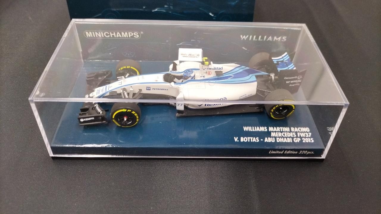 Minichamps FW37 Williams Martini Racing Bottas Abu Dhabi GP 2015 Model