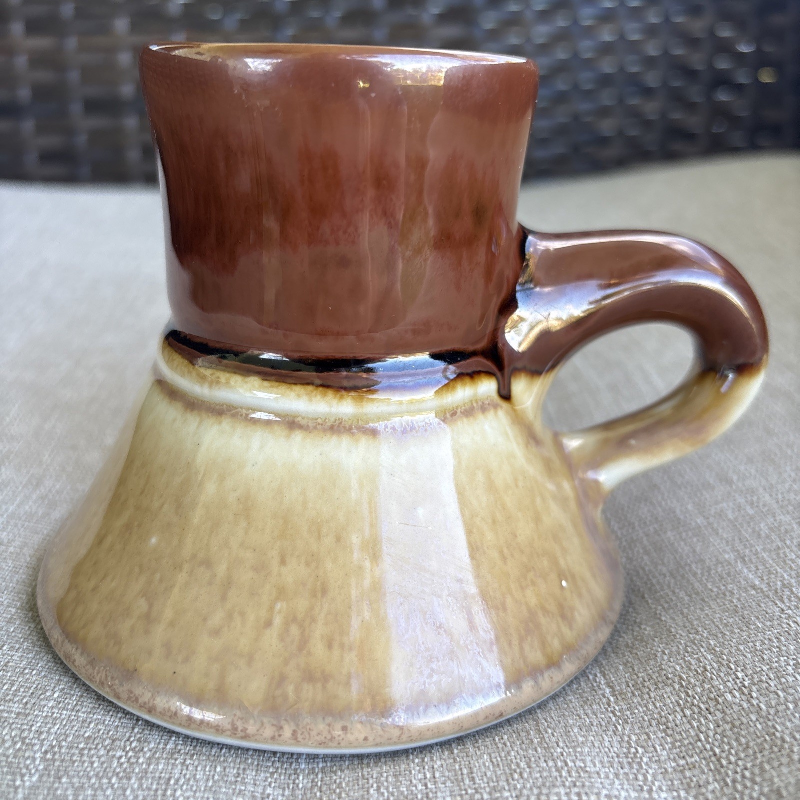 Vintage No Spill Travel Coffee Mug Ceramic Pottery Wide Bottom 2 Tone Brown 4”
