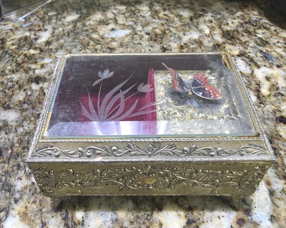 WORKING Vintage Westland Music Jewelry Box Butterfly Moving Wings Beveled Glass