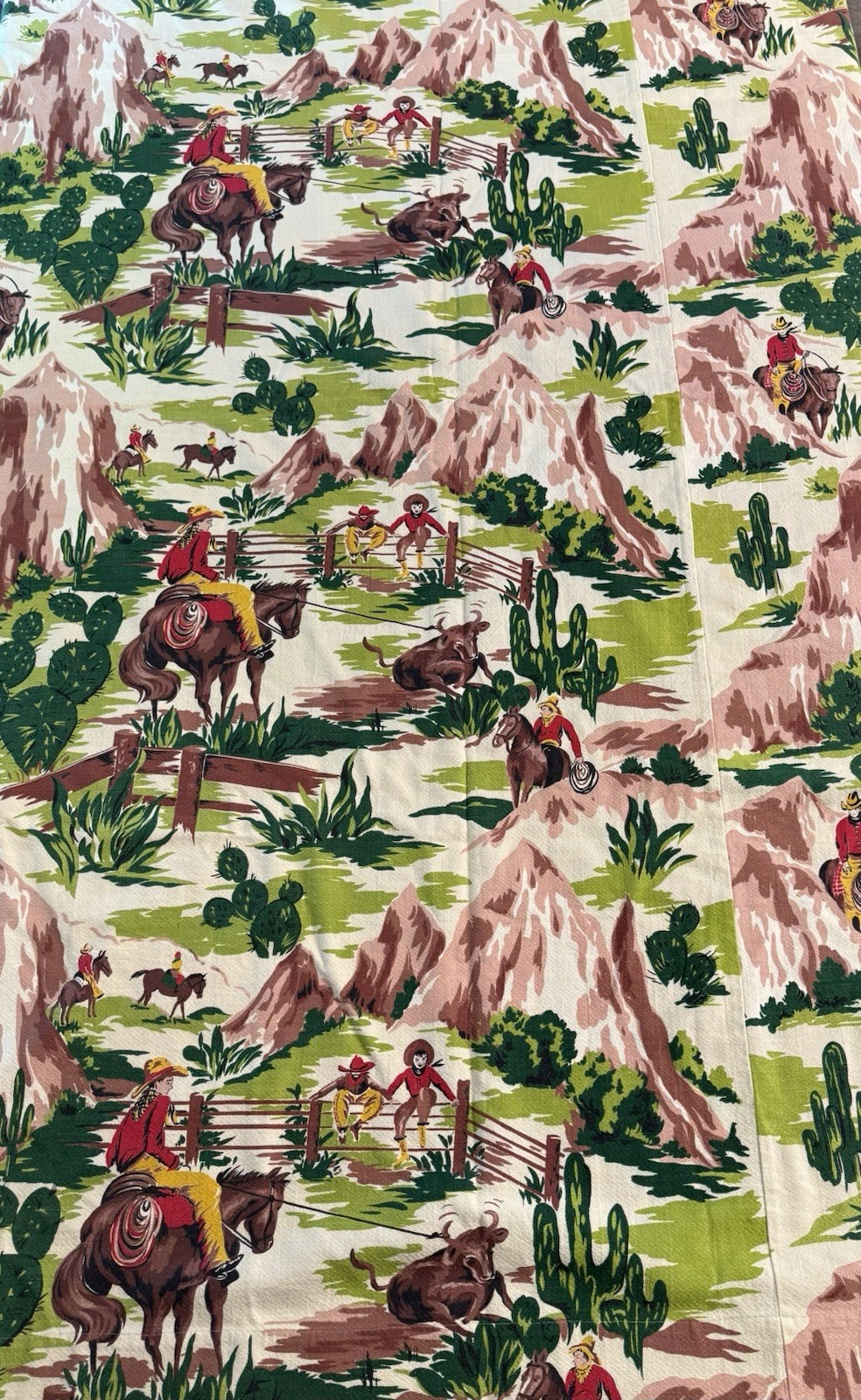 VTG 1950s Western Roundup Barkcloth Curtain Cowboys Horses Cactus  73\