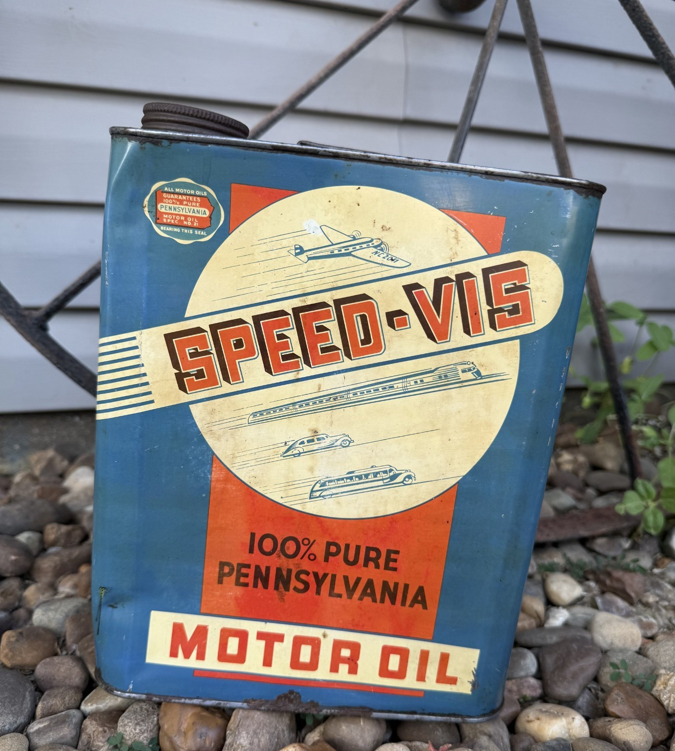 Vintage Speed-Vis Motor Oil Can 2 Gallon Airplane Train Car Bus Petroliana