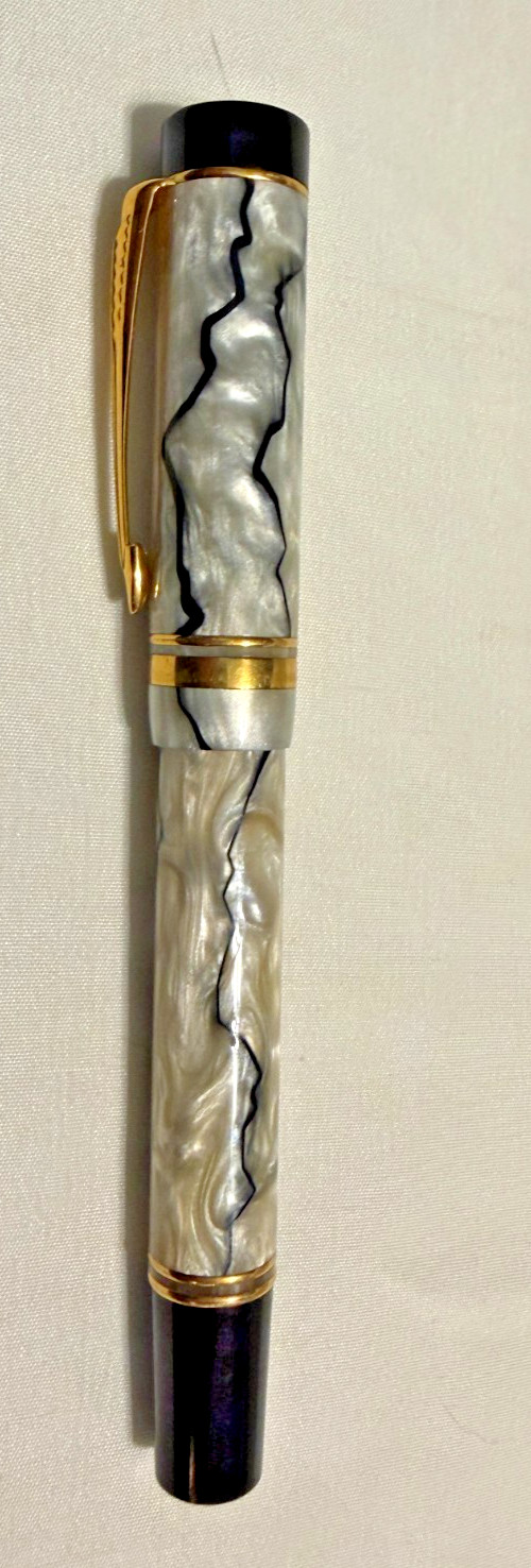 Parker Duofold Centennial Large Pearl & Black 1994 UK Fine 18k Nib Floral Jewel