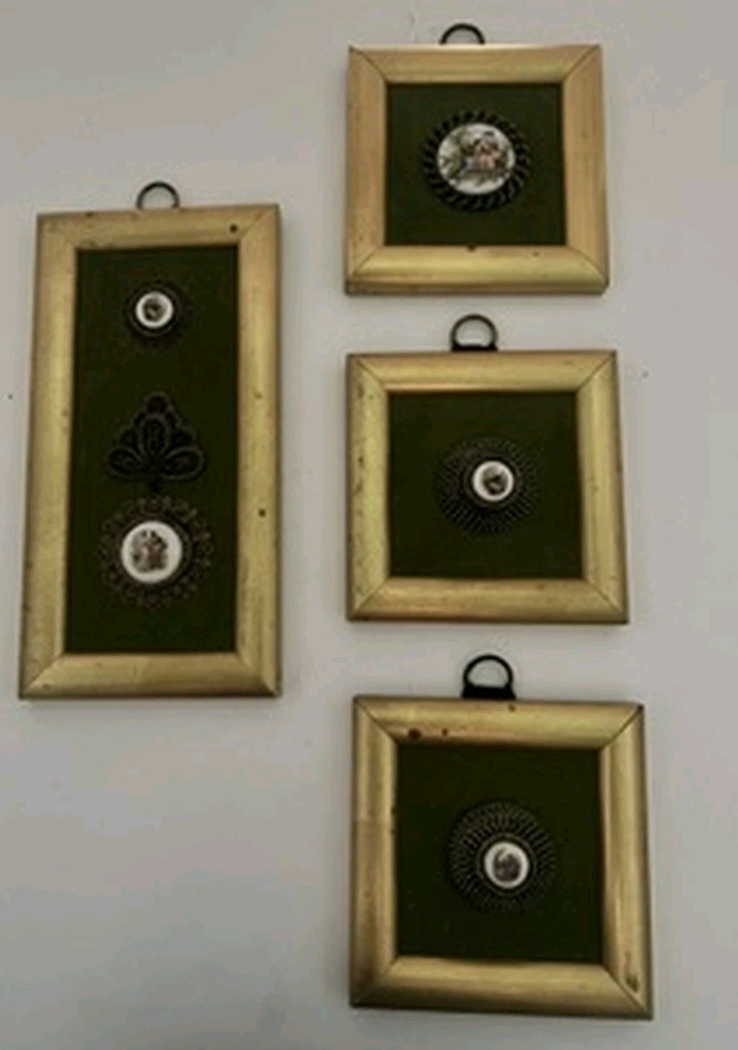 Vintage Salem Collection Porcelain Portrait Plaques Set 4 Italy Green Velvet