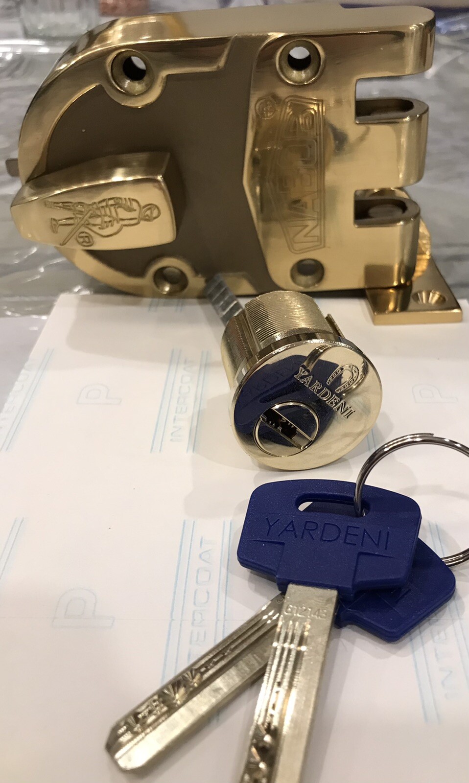 Locks Heavy Duty Nabob Deadbolt With High Security Yardeni Cylinder