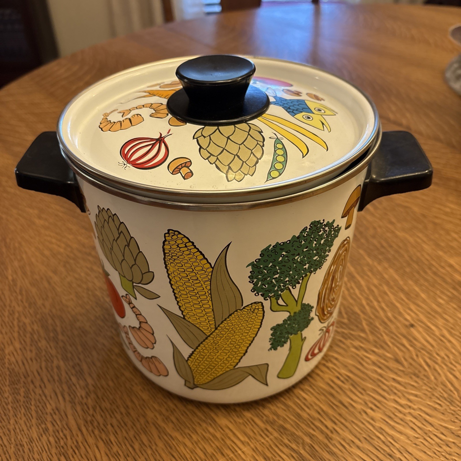 Vintage 1970s San Ignacio Nantucket Enamel Seafood and Vegetable Steamer Pot wit