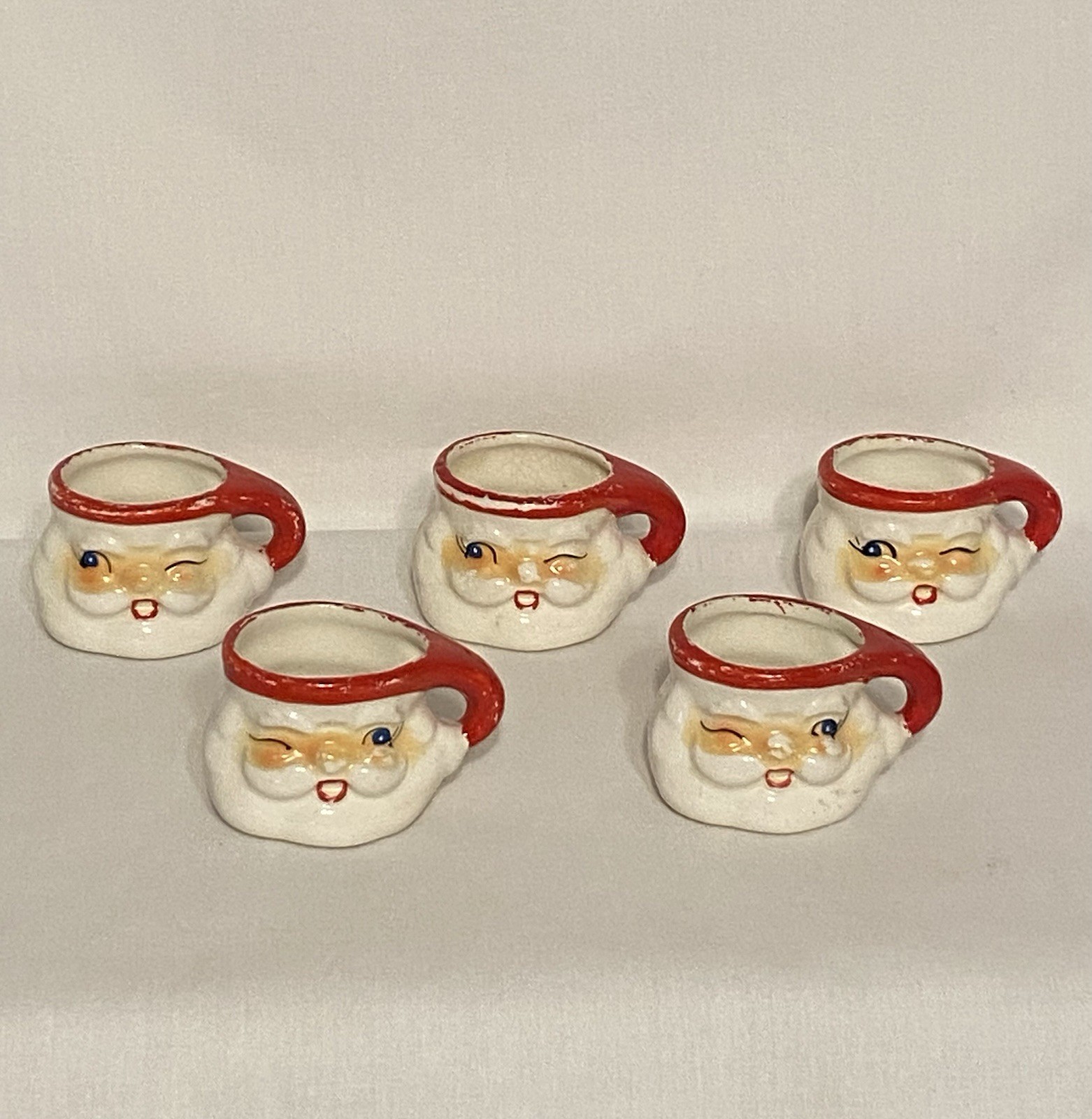 1960 Holt Howard Vintage Winking Santa Mini-Mugs  Set of 5  Left & Right Wink