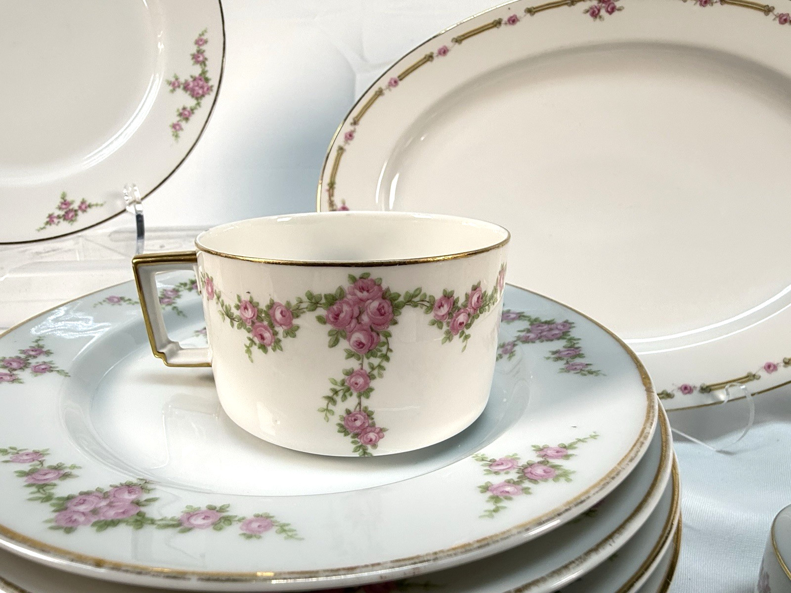 Heinrich & Co Rosalinda Bavaria China Set - 44pc Pink Rose Gold Trim Vintage